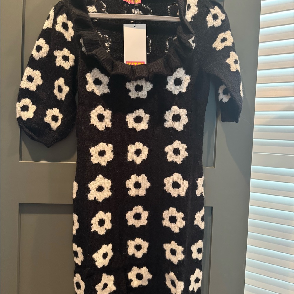 Black and White Floral Knit Mini Dress